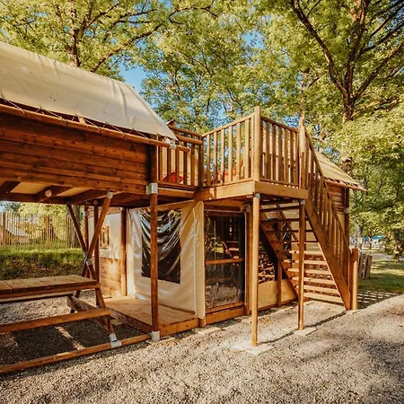 Whaka Luxury Camp Jaktstuga *