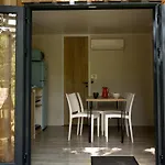 Whaka Lodge