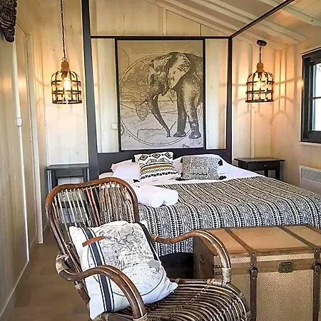 Whaka Luxury Camp Lodge *